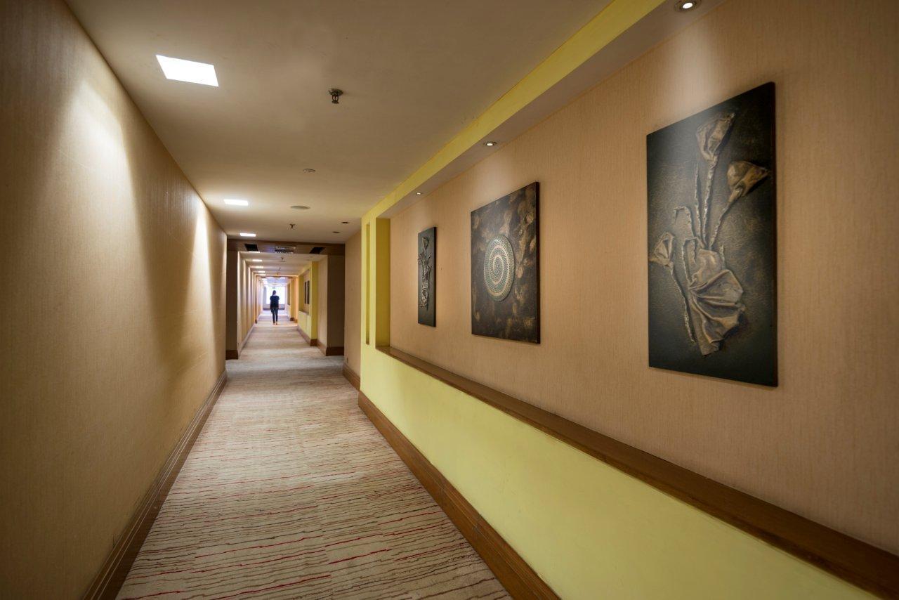 Aveda Hotel - Ludhiana ลูดิฮานา ภายนอก รูปภาพ