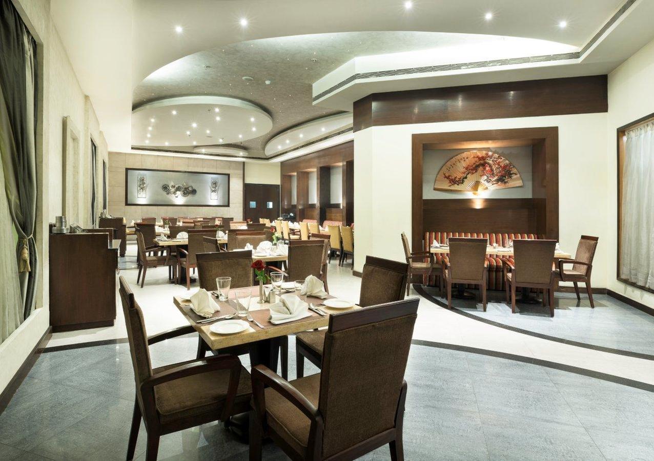 Aveda Hotel - Ludhiana ลูดิฮานา ภายนอก รูปภาพ