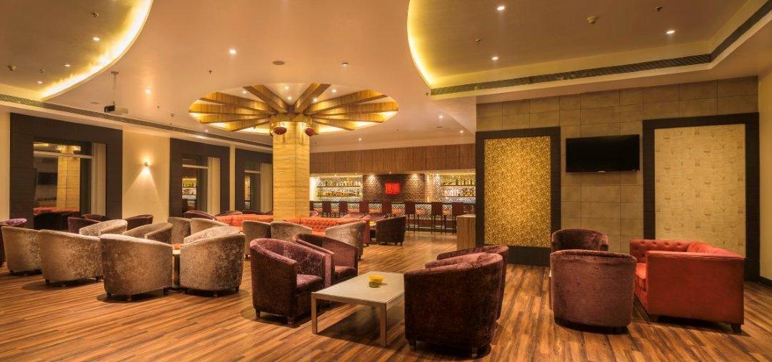 Aveda Hotel - Ludhiana ลูดิฮานา ภายนอก รูปภาพ